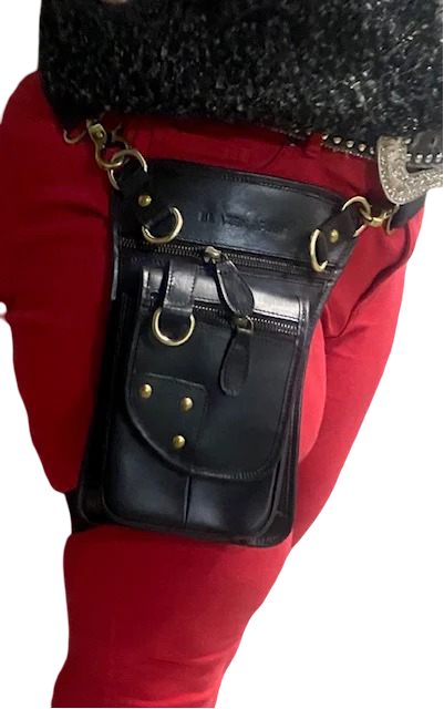 Genuine Leather Thigh Bag for Riders, with 2 adjusting straps Lady motorcycle thigh bag