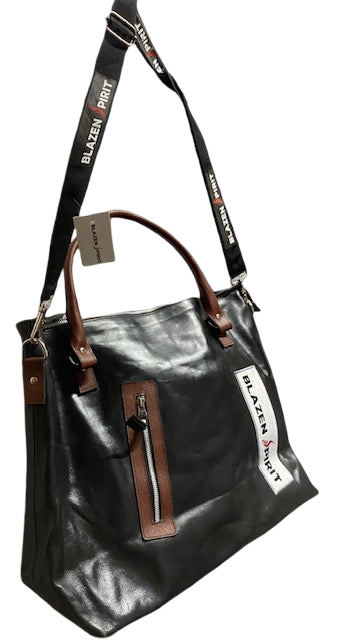 Large Leather Weather Resistant Branded Blazen Spirit Travel Bag