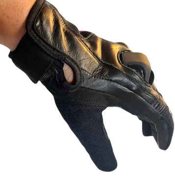 Blazen Spirit Leather / Mesh Textile Gloves, with protective guard/vent feature and silicone print for strong grip. Black with red/white brand accents. Leather for durability, nylon mesh for comfort in the summer